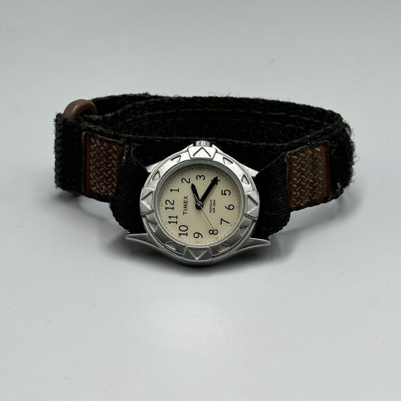 3/$30 Timex Watch Women Silver Beige Dial Nylon Strap Band Water Resistant Works - Picture 5 of 11